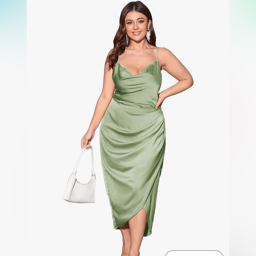 NEW  Satin Midi in Mint Green